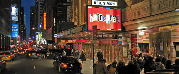 Neil Simon Theatre on 52nd Street, NYC (56k image)