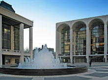 Fountain at Lincoln Center, NYC (11k image)